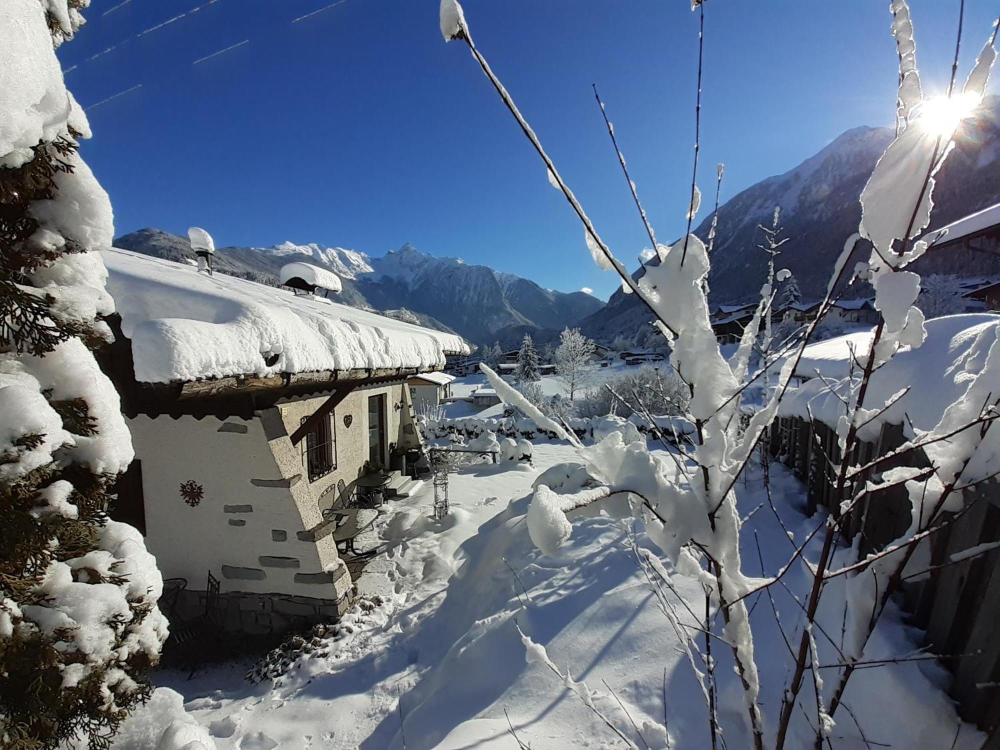 Ferienhaus Oetztal-Lodge Sautens Eksteriør billede